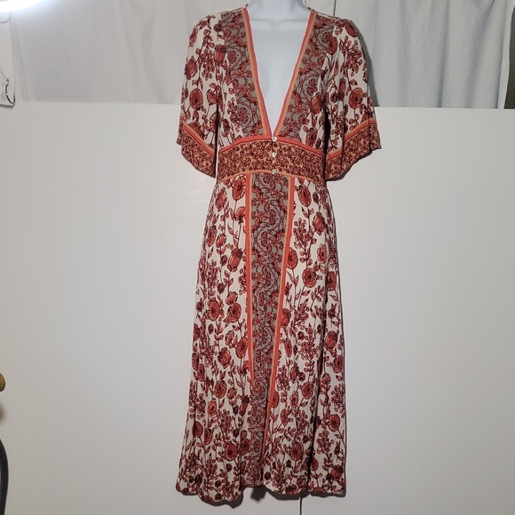 ILLA ILLA Dresses & Skirts - Illa Illa Floral Dress Floral V-Neck Maxi Dress Size S
